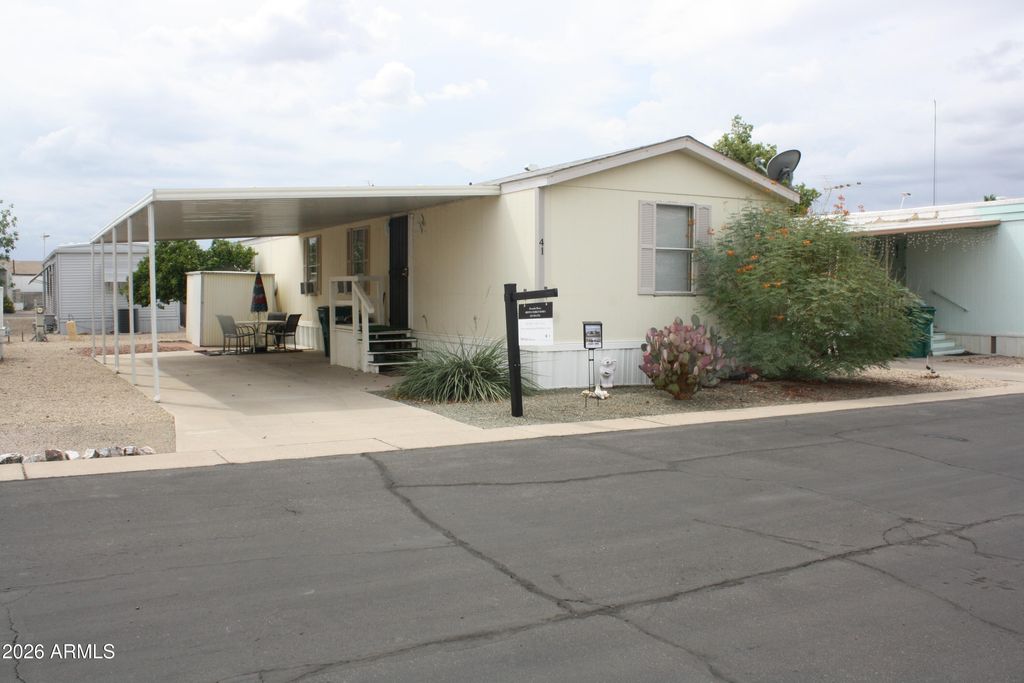 2523 E CONTENTION MINE Road 41, Phoenix, AZ 85032 — exterior