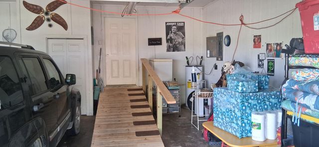 62951 E 280 Road, Grove, OK 74344