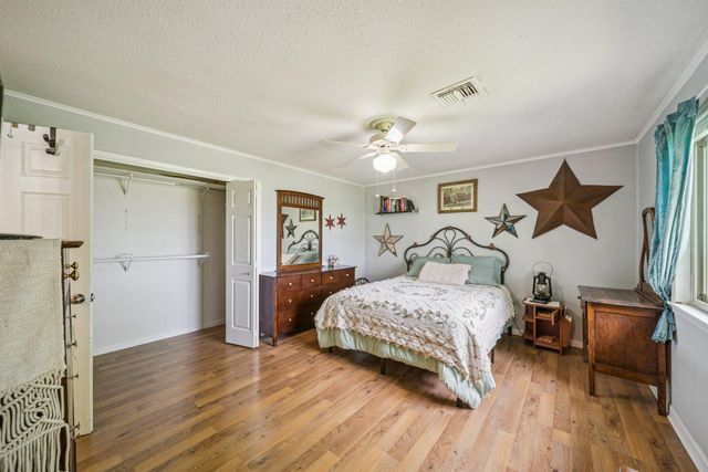 62951 E 280 Road, Grove, OK 74344