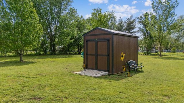 62951 E 280 Road, Grove, OK 74344