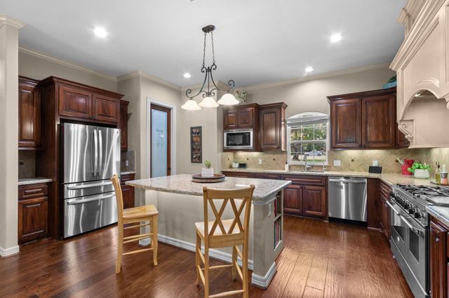 23506 Chisolm Trail, Montgomery, TX 77316