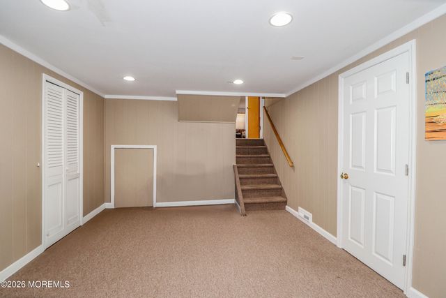 5 Overhill Road, East Brunswick, NJ 08816
