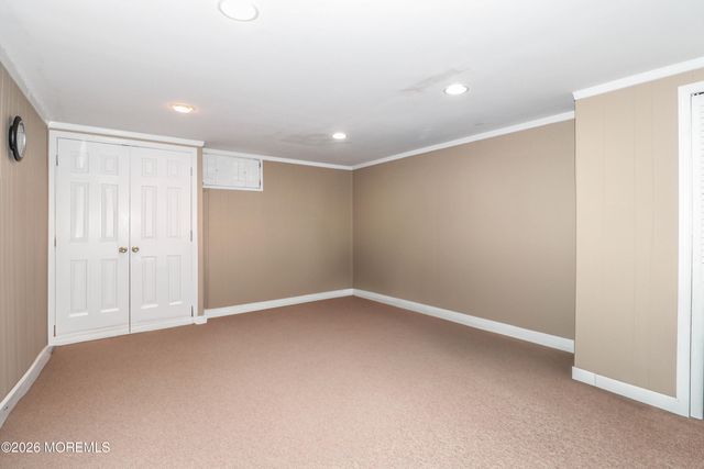 5 Overhill Road, East Brunswick, NJ 08816