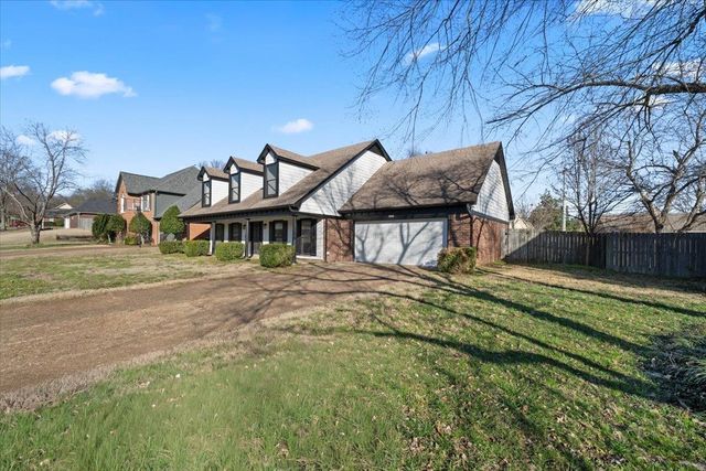 300 MYSEN DR, Memphis, TN 38018