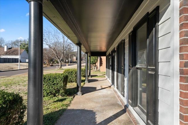 300 MYSEN DR, Memphis, TN 38018