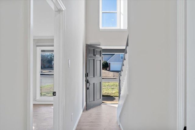 300 MYSEN DR, Memphis, TN 38018