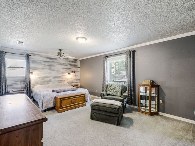 6404 Suncrest Court, North Richland Hills, TX 76180