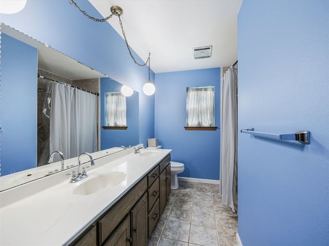 6404 Suncrest Court, North Richland Hills, TX 76180