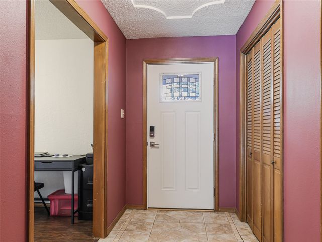 6404 Suncrest Court, North Richland Hills, TX 76180