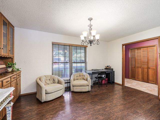 6404 Suncrest Court, North Richland Hills, TX 76180