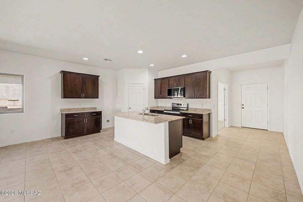 12679 N Wildrose Drive, Marana, AZ 85653
