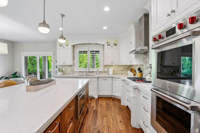 1374 W CHESTNUT CT, Farmington, UT 84025