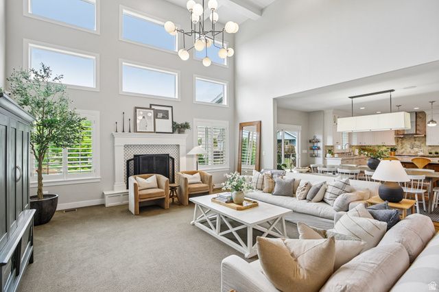 1374 W CHESTNUT CT, Farmington, UT 84025
