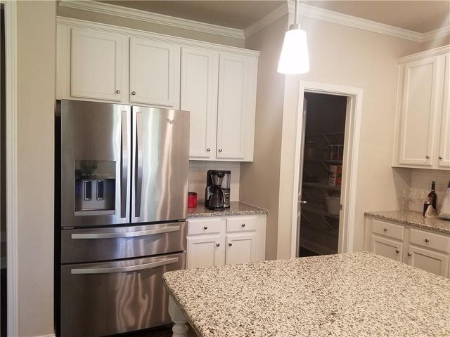 3335 Ivy farm Path, Buford, GA 30519