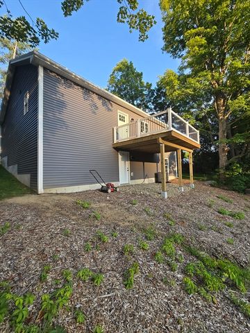 120 High St, Hardwick, MA 01031