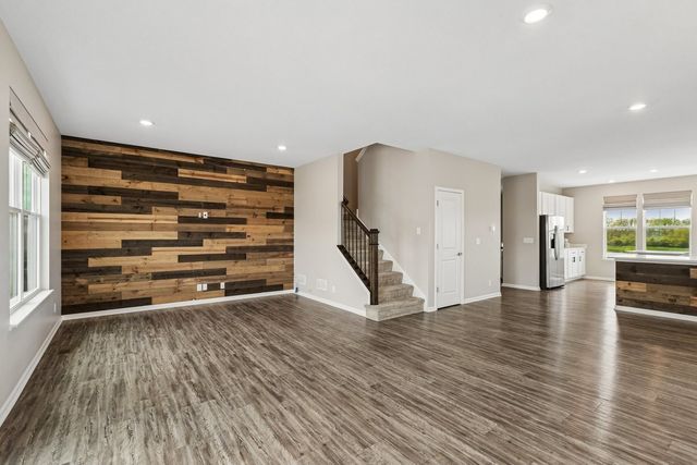 2370 Southwind Boulevard, South Elgin, IL 60177