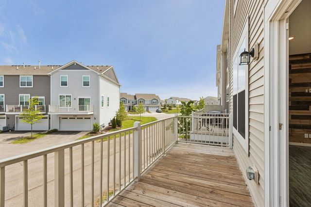 2370 Southwind Boulevard, South Elgin, IL 60177