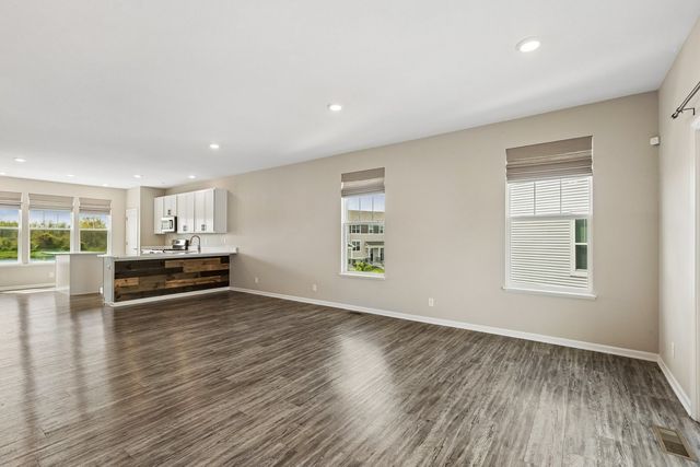 2370 Southwind Boulevard, South Elgin, IL 60177
