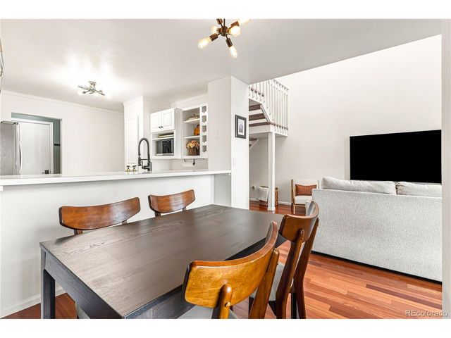 6883 S Dover Way, Littleton, CO 80128