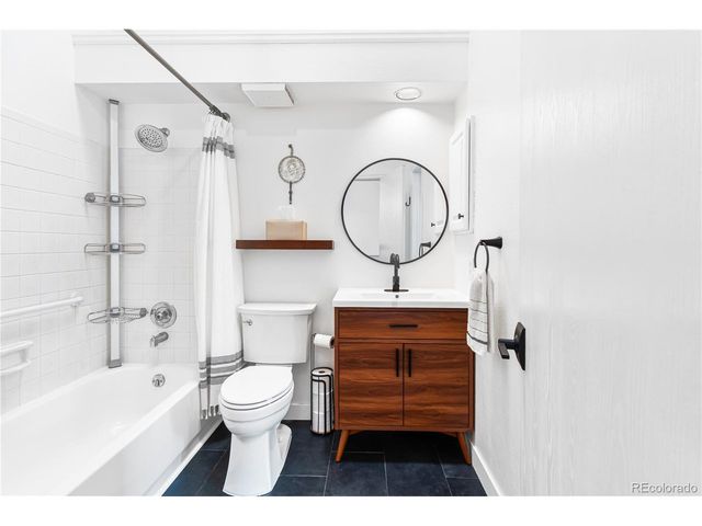 6883 S Dover Way, Littleton, CO 80128