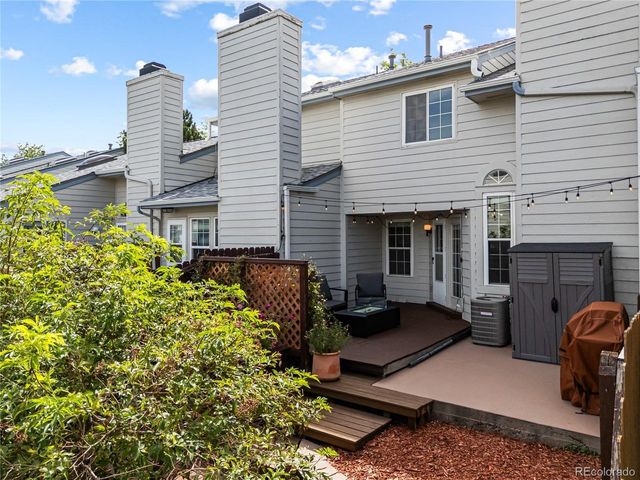 6883 S Dover Way, Littleton, CO 80128