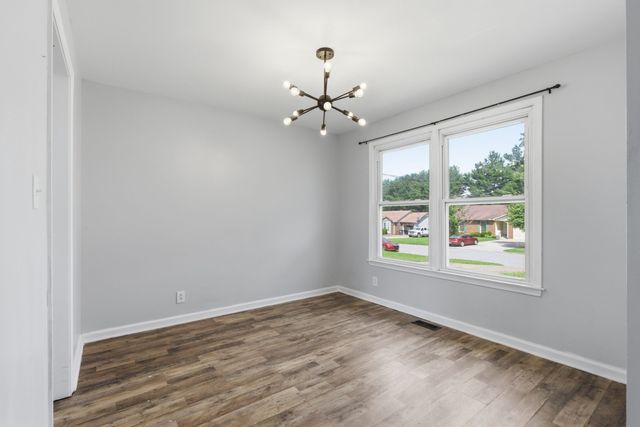 2660 Keyland Dr, Clarksville, TN 37040