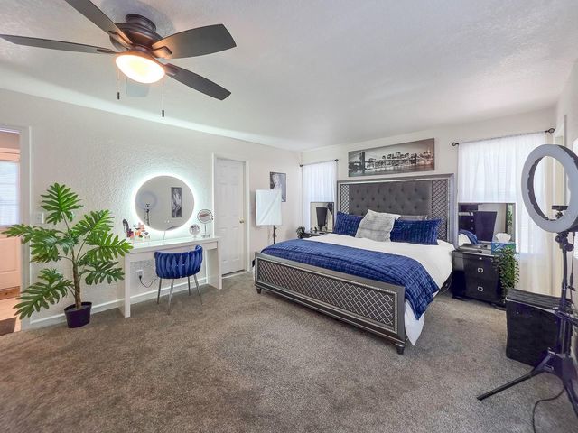 121 E PALM WAY, Edgewater, FL 32132