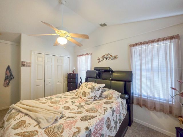 121 E PALM WAY, Edgewater, FL 32132