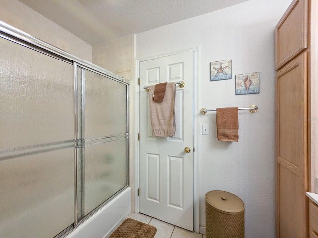 121 E PALM WAY, Edgewater, FL 32132