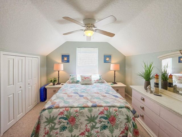 121 E PALM WAY, Edgewater, FL 32132