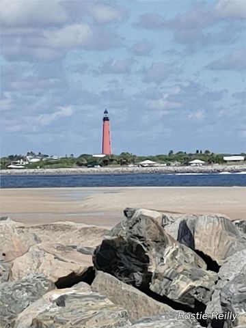 121 E PALM WAY, Edgewater, FL 32132