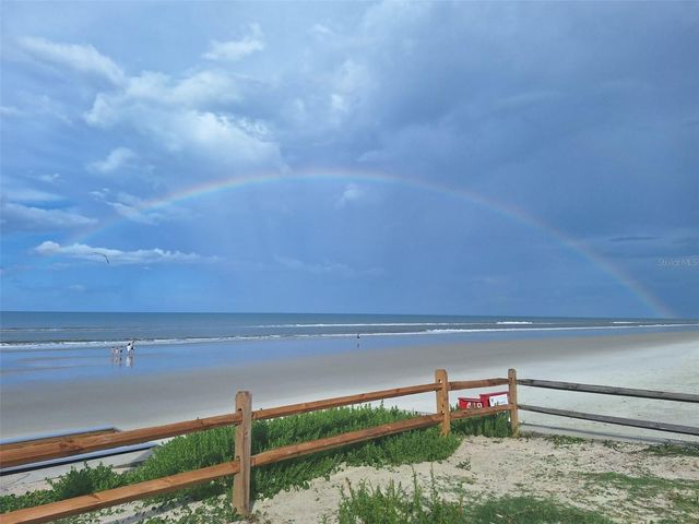 121 E PALM WAY, Edgewater, FL 32132