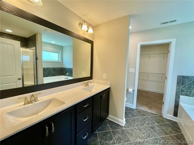 5344 DEBUT Avenue, Hope Mills, NC 28348