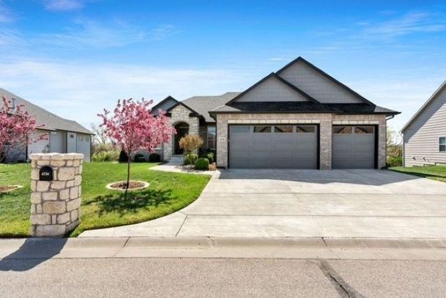 4724 N Elk Creek Dr, Wichita, KS 67226