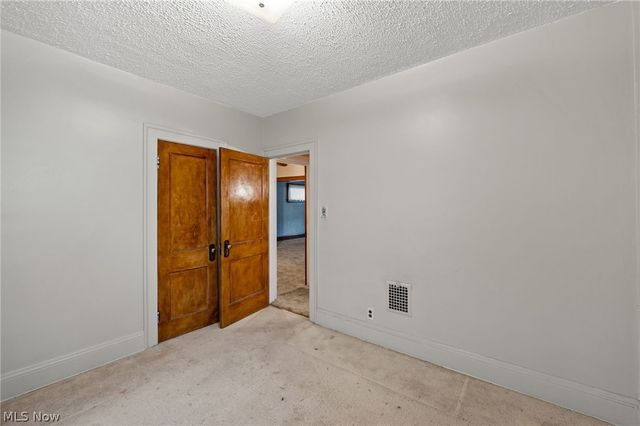 1646 Grace Avenue, Lakewood, OH 44107