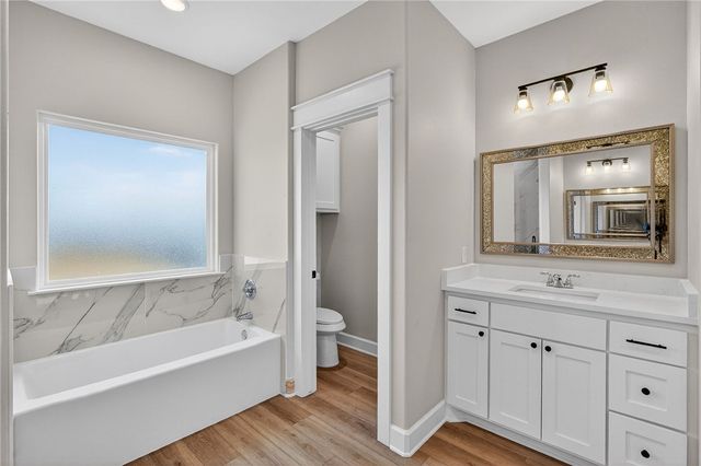 125 Turnrow Cove, Snook, TX 77878