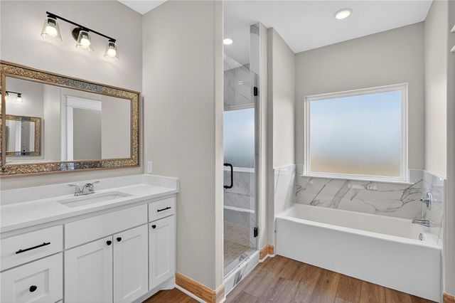 125 Turnrow Cove, Snook, TX 77878