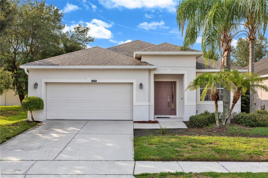 Image 1 of property listing at 14249 QUEENSIDE STREET, Orlando, FL 32824