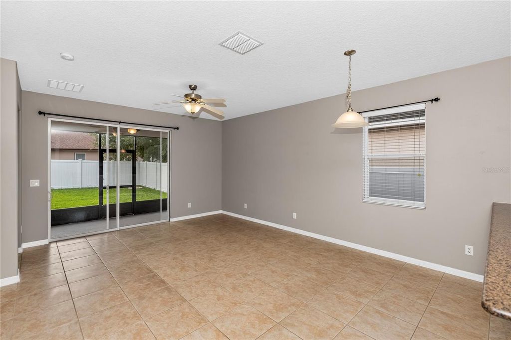 Image 5 of property listing at 14249 QUEENSIDE STREET, Orlando, FL 32824