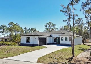 2915 49th ST W, Lehigh Acres, FL 33971