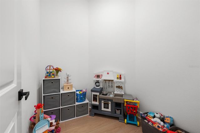 6836 DEPUE DRIVE, Wesley Chapel, FL 33545