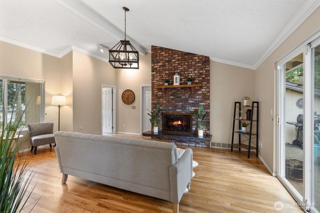 14542 167th Place SE, Renton, WA 98059