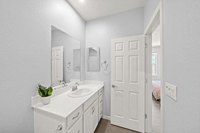 10442 Montaria Way, Elk Grove, CA 95757