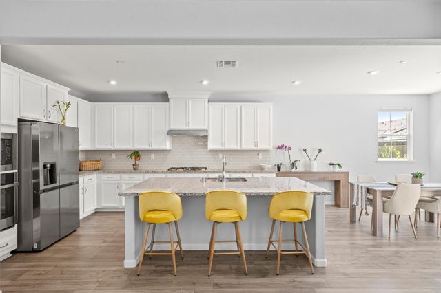 10442 Montaria Way, Elk Grove, CA 95757
