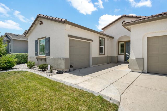 10442 Montaria Way, Elk Grove, CA 95757