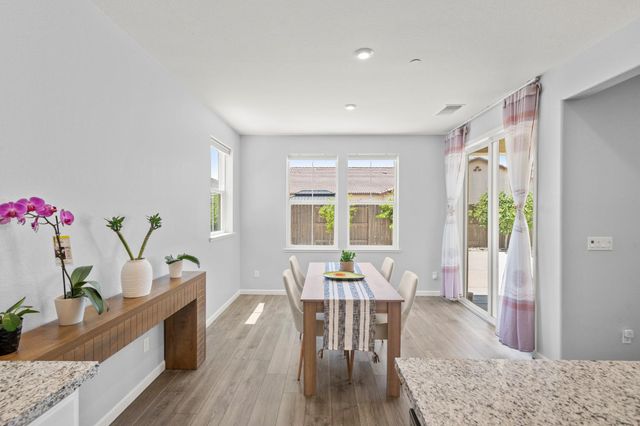 10442 Montaria Way, Elk Grove, CA 95757