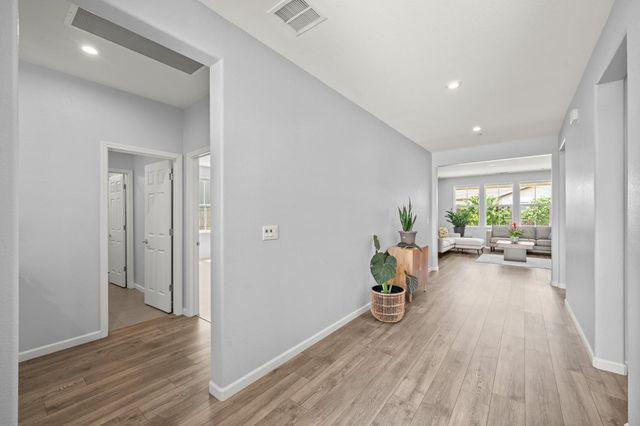 10442 Montaria Way, Elk Grove, CA 95757
