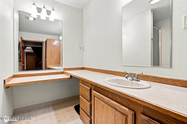 3231 S Caryshea Street, Wasilla, AK 99654