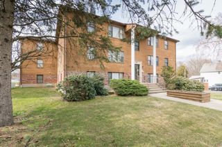 60 Chapin St D, Holyoke, MA 01040