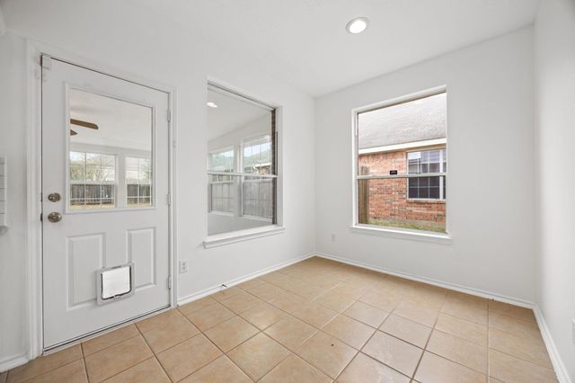 19226 Crescent Pass Drive, Tomball, TX 77375